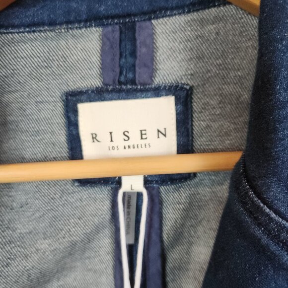 Risen Denim Jacket Blazer Blue Women’s L USA Pockets Casual Button Dark Wash NEW - Picture 3 of 11